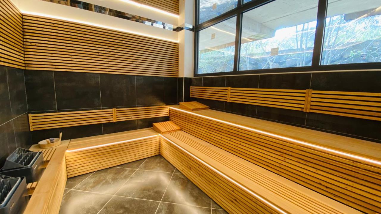 Coin D'Aubrac Hotel Restaurant Spa De Luxe 쇼드-재그 외부 사진